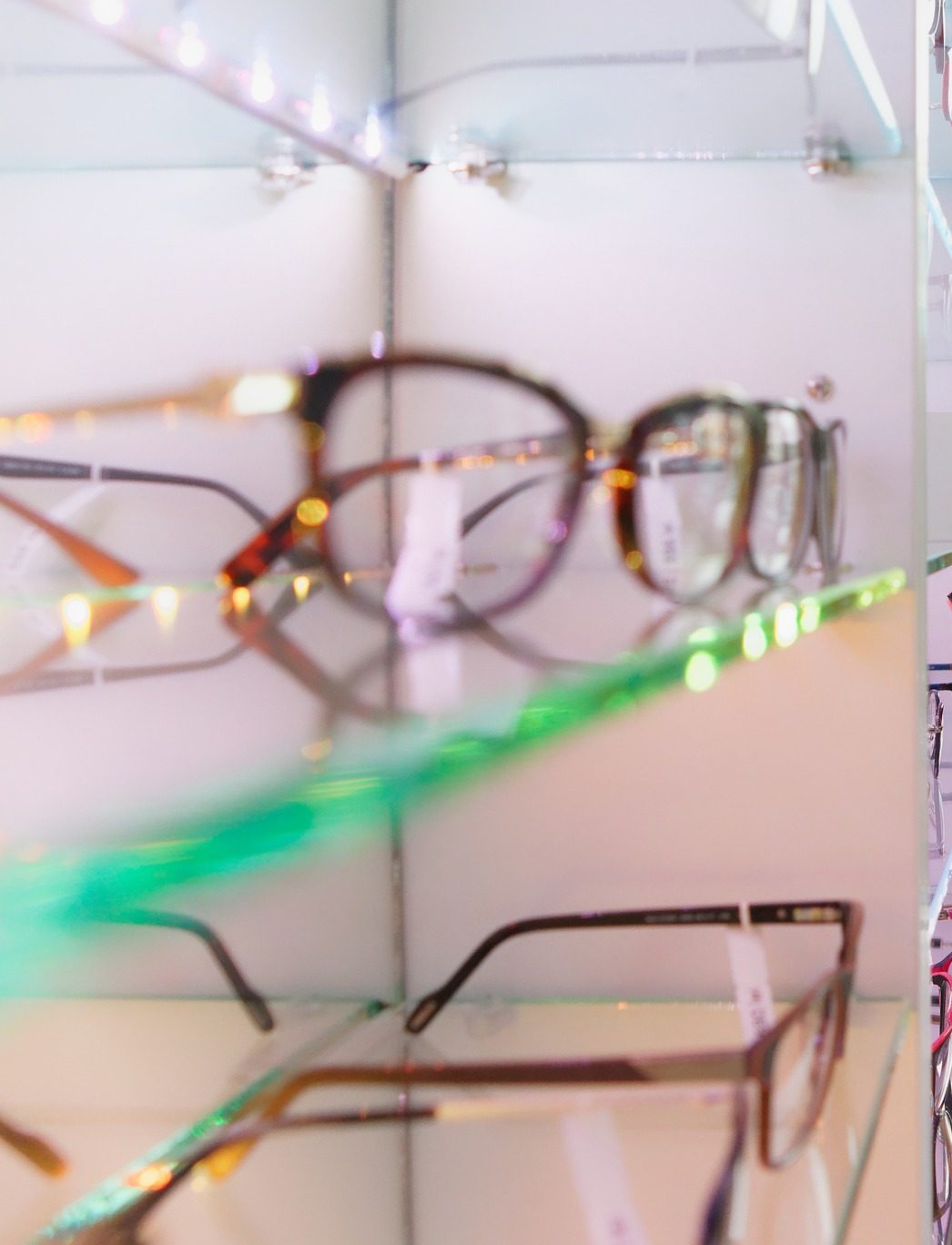 About 1 About Fantastic Eyes Optometrists